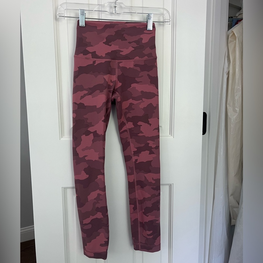Lululemon Dark Rose Pink Camo Leggings Size 2